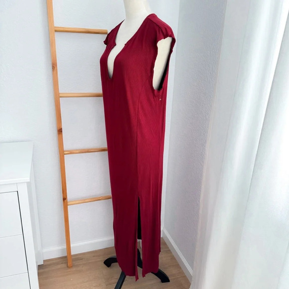 L Space Robyn Midi Dress Red Burgundy Slit Sleeveless Ribbed V-neck - Picture 6 of 12